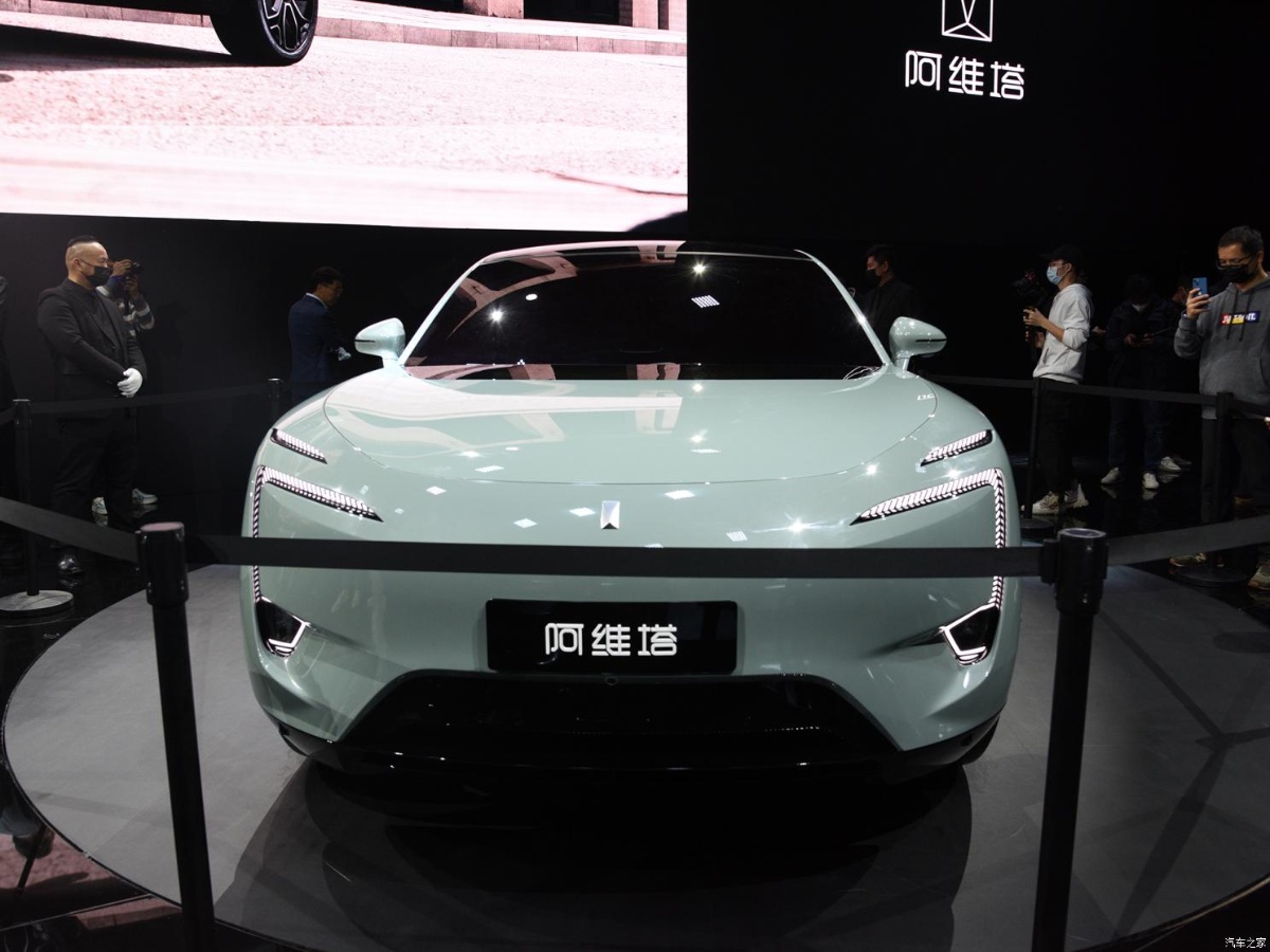 شبكة السيارات الصينية – شانجان الصينية تطلق العلامة التجارية "ديب بلو" للسيارات الكهربائية
