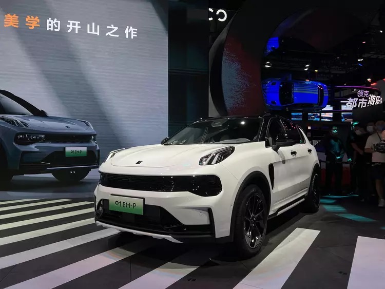 شبكة السيارات الصينية – لينك & كو 01 EM-P Plug-in Hybrid تظهر لأول مرة في معرض تشنغدو للسيارات 2022