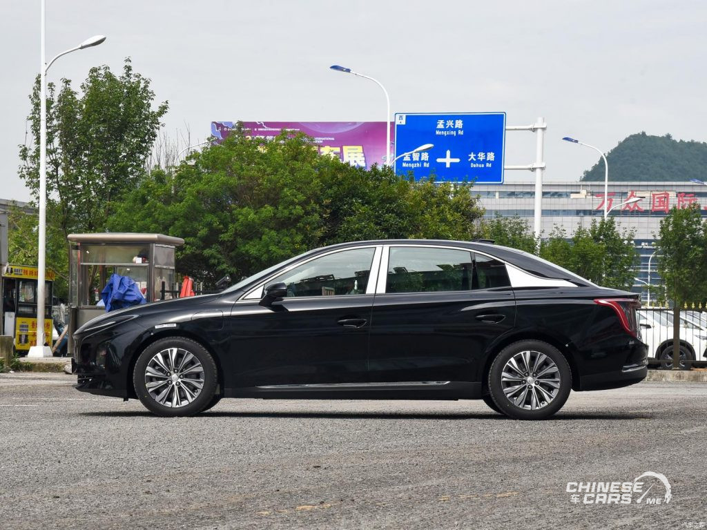 شبكة السيارات الصينية – طراز هونشي E-QM5 بلس السيدان الكهربائي المحدث يُطلق في الأسواق الصينية