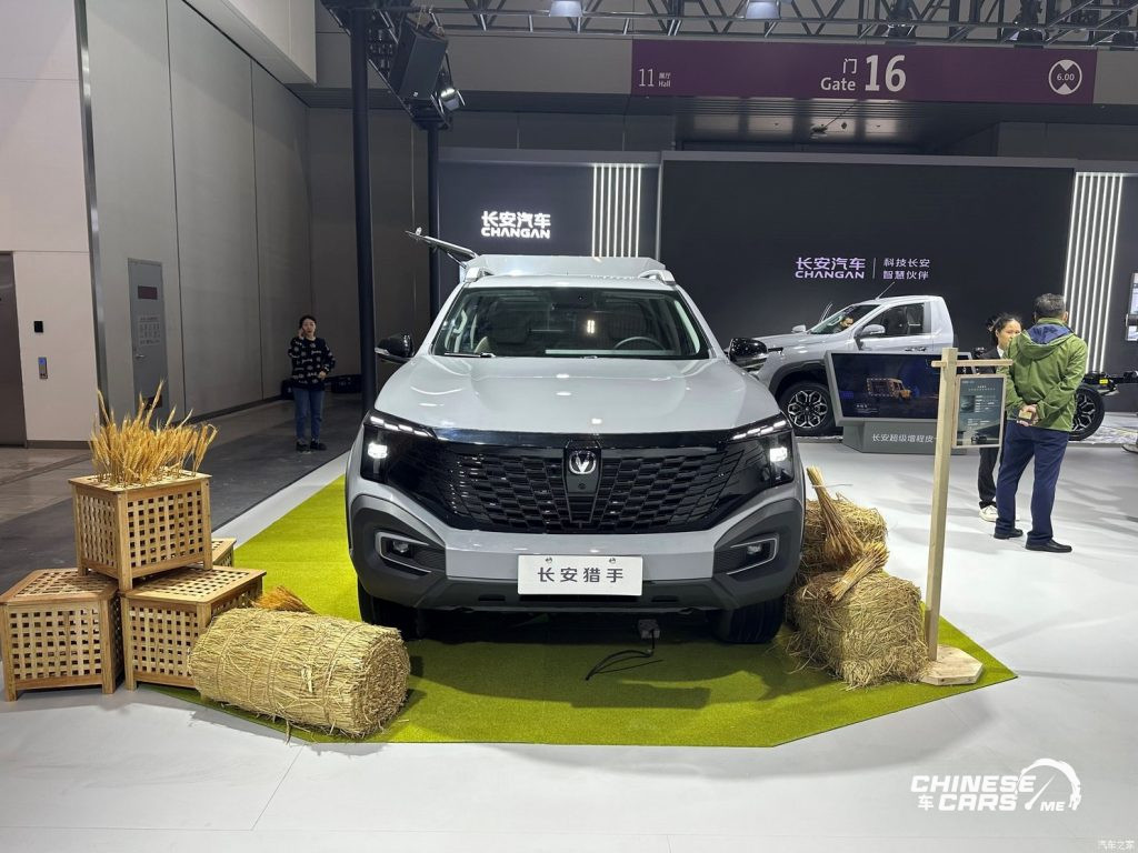 شبكة السيارات الصينية – شانجان هنتر الجديدة تظهر في معرض كيوشو للسيارات المعدلة 2024 بأسلوب فريد