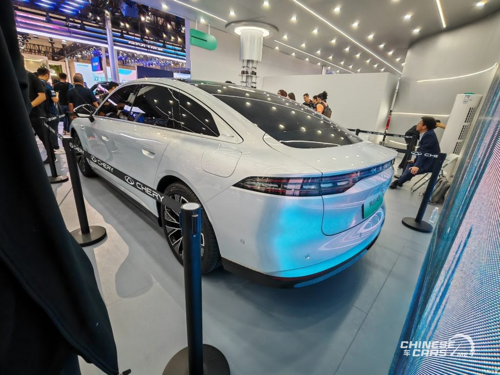 شبكة السيارات الصينية – جولة شبكة السيارات الصينية بمعرض بكين 2024 - شيري Fengyun A9 الإنتاجية ستطرح في الأسواق في 2025