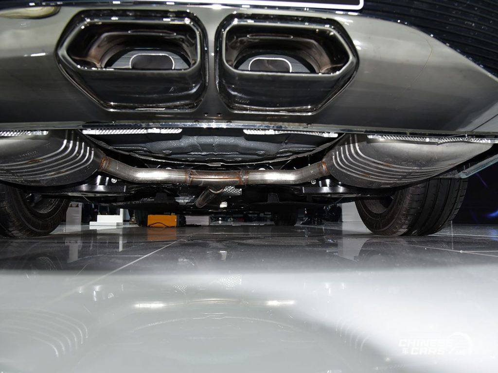 شبكة السيارات الصينية &ndash; هونشي H6.. تصميم خارجي هاتشباك يجمع بين العملية والفخامة