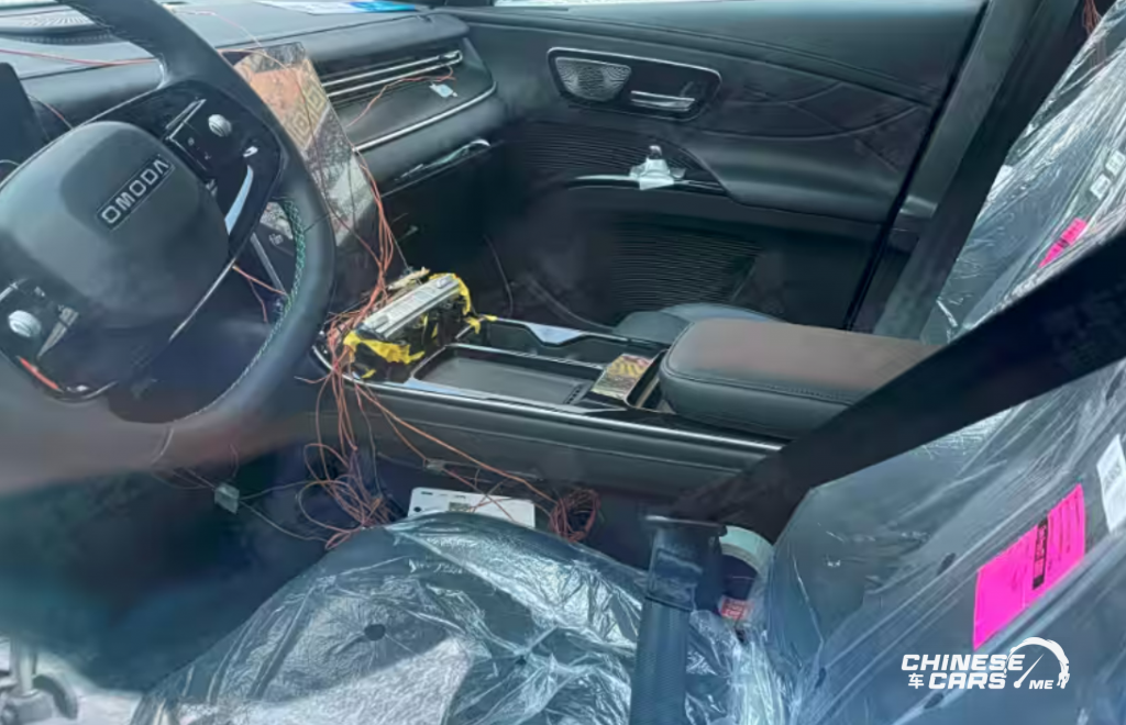 شيري فنغيون T8L (Fulwin T8L) 2025 الهجينة PHEV: عائلية بتصميم داخلي متطور وأبعاد أكبر للراحة 3 شبكة السيارات الصينية – شيري فنغيون T8L (Fulwin T8L) 2025 الهجينة PHEV: عائلية بتصميم داخلي متطور وأبعاد أكبر للراحة