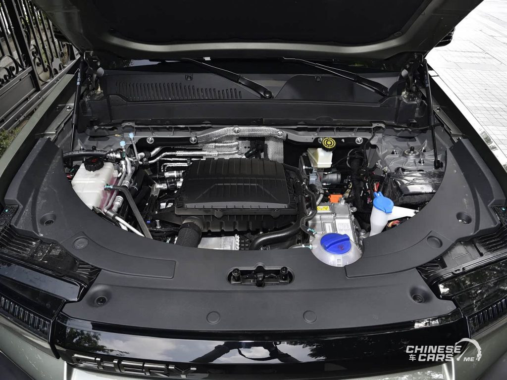 شبكة السيارات الصينية – شيري Fulwin X3L الجديدة كليًا – SUV هجينة REEV بمدى يتجاوز 1000 كم تستعد للإطلاق الرسمي في 9 سبتمبر 2025