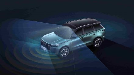 جايكو J5 2026 وأنظمة مساعدة السائق المُجهزة بها