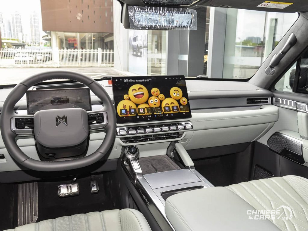 شبكة السيارات الصينية – إطلاق منغشي M817 من دونغ فينغ: SUV هجينة PHEV للطرق الوعرة بهيكل شاصي منفصل وتقنيات هواوي الذكية