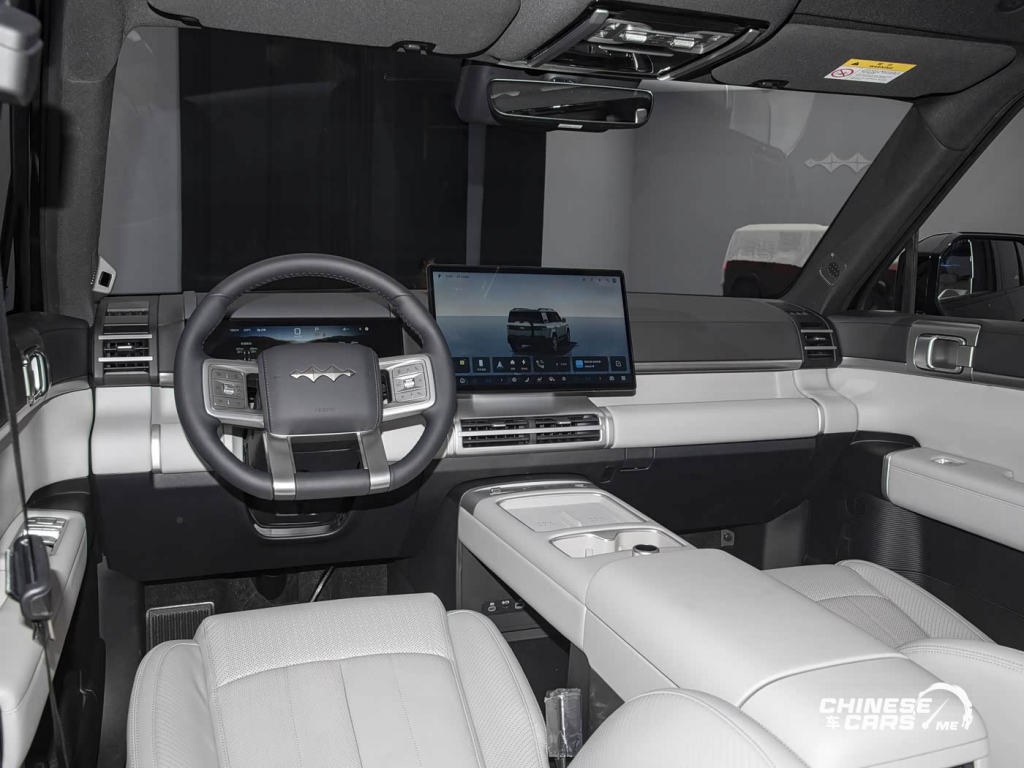 ليوبارد T7 تظهر رسميًا في معرض تشنغدو 2025: SUV هجينة PHEV تجمع بين الفخامة والذكاء والقدرات الميدانية 3 شبكة السيارات الصينية – ليوبارد T7 تظهر رسميًا في معرض تشنغدو 2025: SUV هجينة PHEV تجمع بين الفخامة والذكاء والقدرات الميدانية