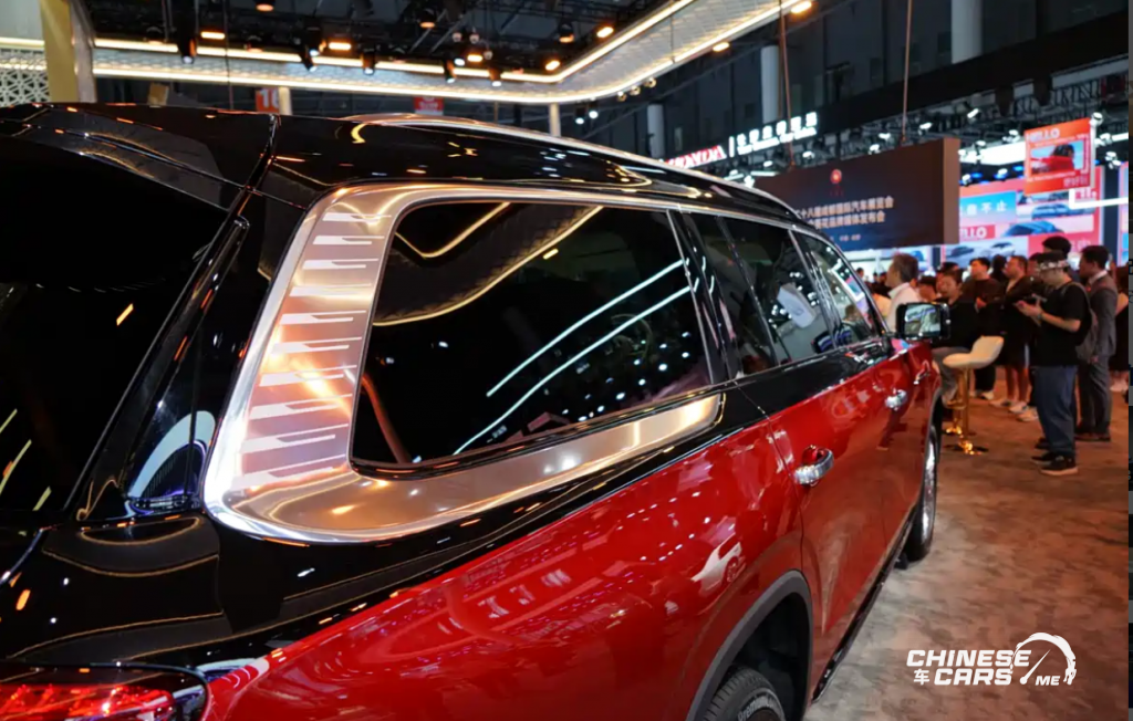 شبكة السيارات الصينية – هونشي GuoYao 2026: الـSUV الصينية الفاخرة بمحرك V8 جديد وقدرات استثنائية تظهر بمعرض تشنغدو 2025