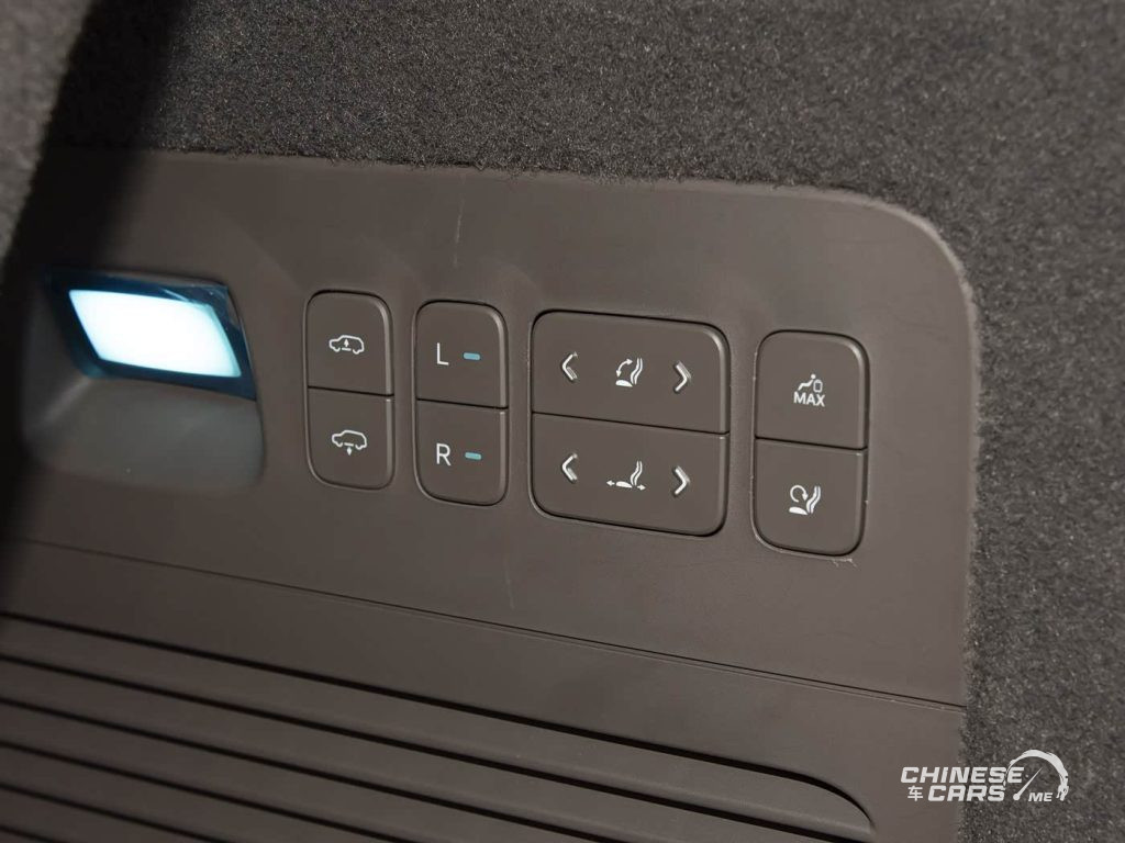 شبكة السيارات الصينية – دينزا N8L الجديدة 2026: SUV عائلية فاخرة بستة مقاعد تظهر رسميًا بقوة أكثر من 900 حصان
