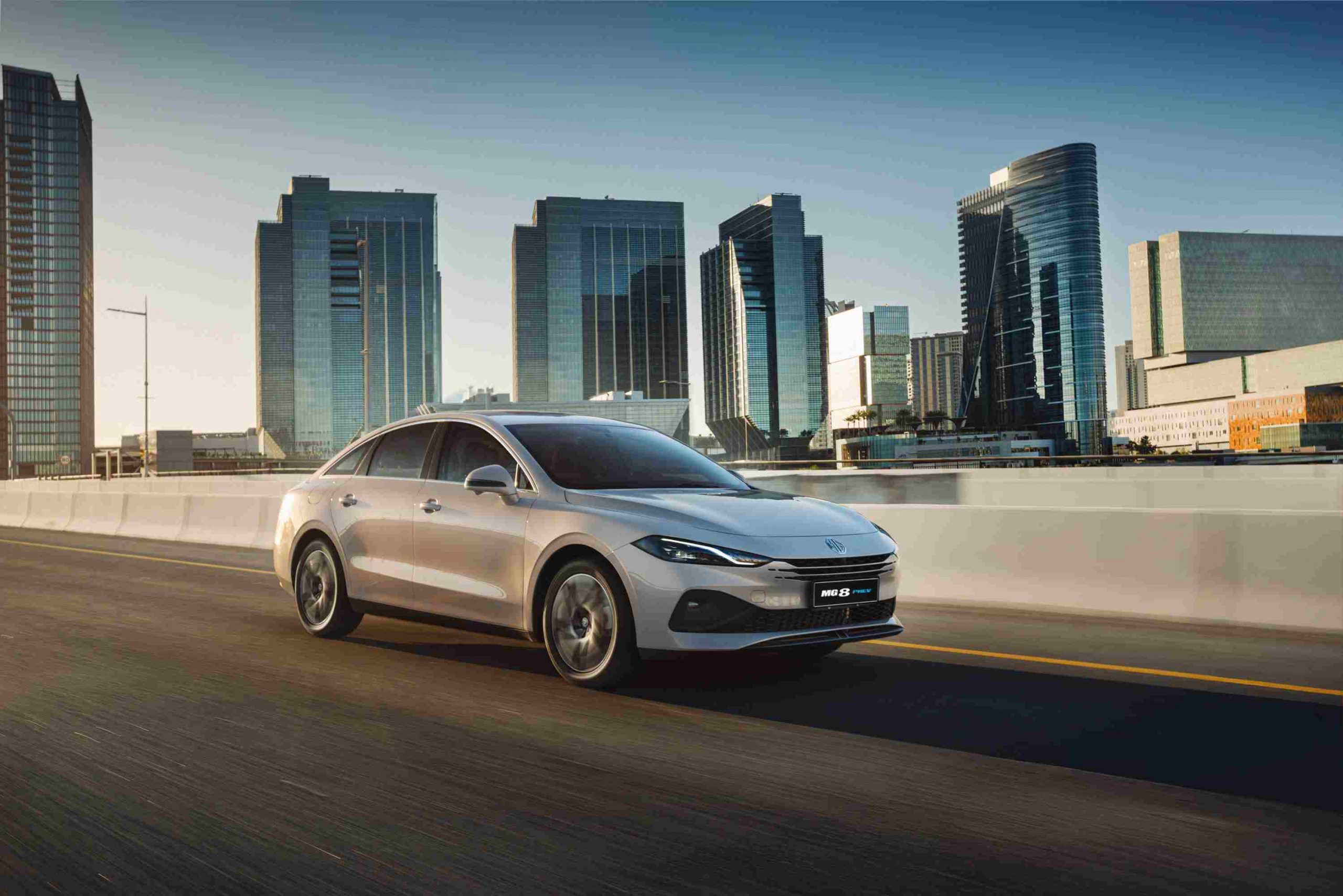 شبكة السيارات الصينية – مواصفات الفئة العليا لسيارة ام جي 8 PHEV "كومفورت" 2026 الجديدة كليًا بالسعودية