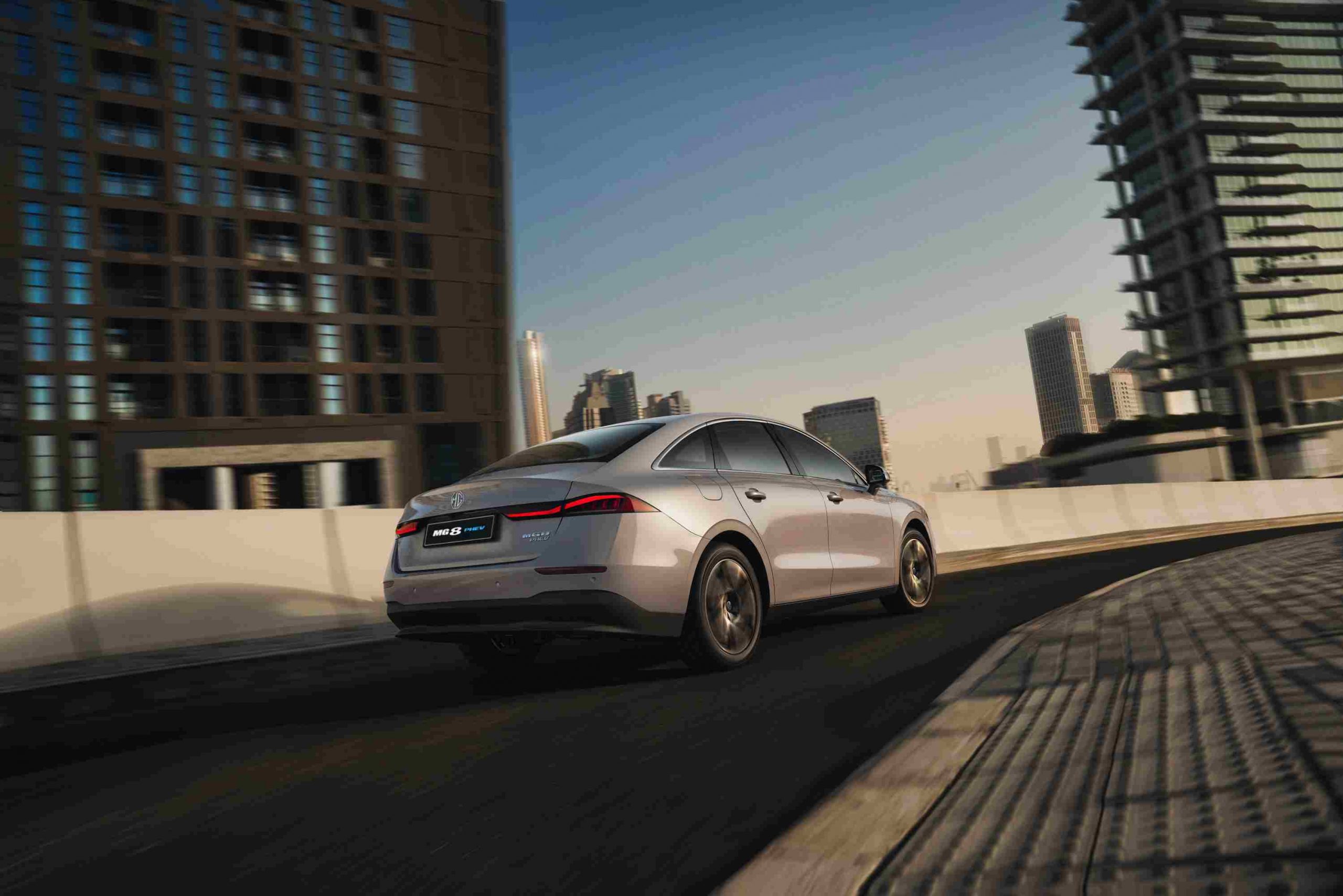 شبكة السيارات الصينية – مواصفات الفئة العليا لسيارة ام جي 8 PHEV "كومفورت" 2026 الجديدة كليًا بالسعودية