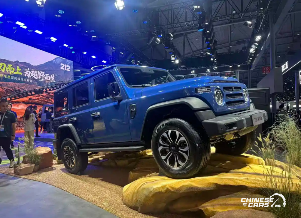 212 T01 ديزل 2025 يظهر في معرض تشنغدو : عودة الأسطورة بروح عصرية 2 شبكة السيارات الصينية – 212 T01 ديزل 2025 يظهر في معرض تشنغدو : عودة الأسطورة بروح عصرية
