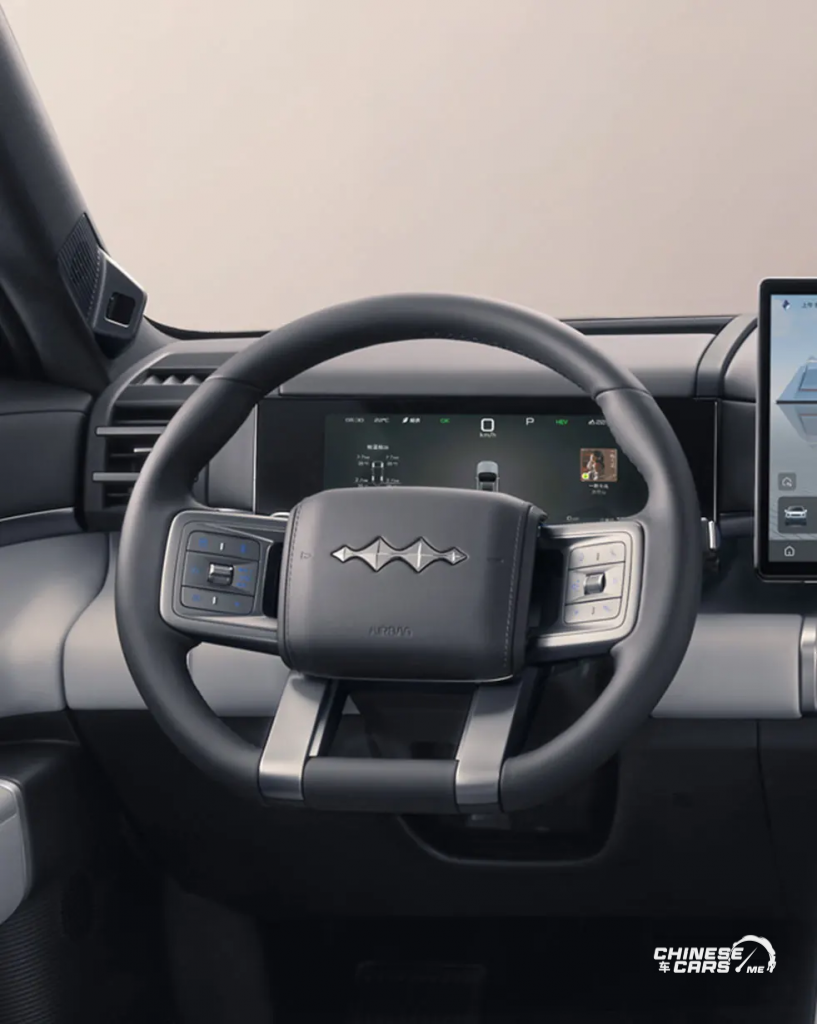 شبكة السيارات الصينية – ليوبارد T7: الهجينة PHEV جديدة تجمع بين العائلية والصلابة تطلق رسميًا في الصين بأسعار تبدأ من 92,500 رس.