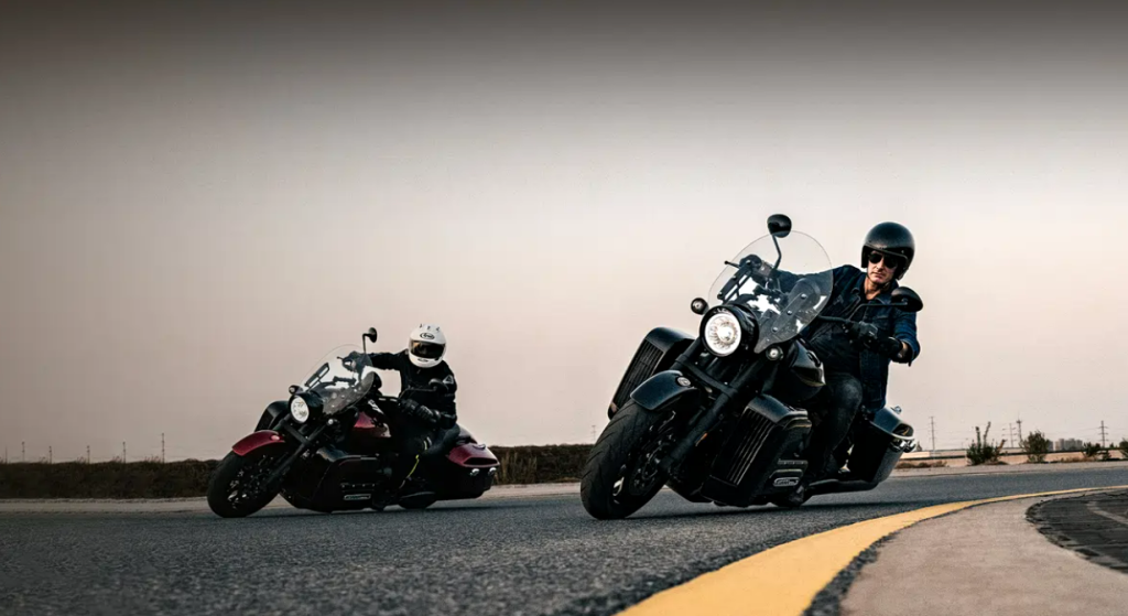 جريت وول تكشف عن دراجتها النارية الفاخرة S2000CL — أول دراجة صينية بمحرك V8 سعة 2.0 لتر وسرعة 200 كم/س 2 شبكة السيارات الصينية – جريت وول تكشف عن دراجتها النارية الفاخرة S2000CL — أول دراجة صينية بمحرك V8 سعة 2.0 لتر وسرعة 200 كم/س