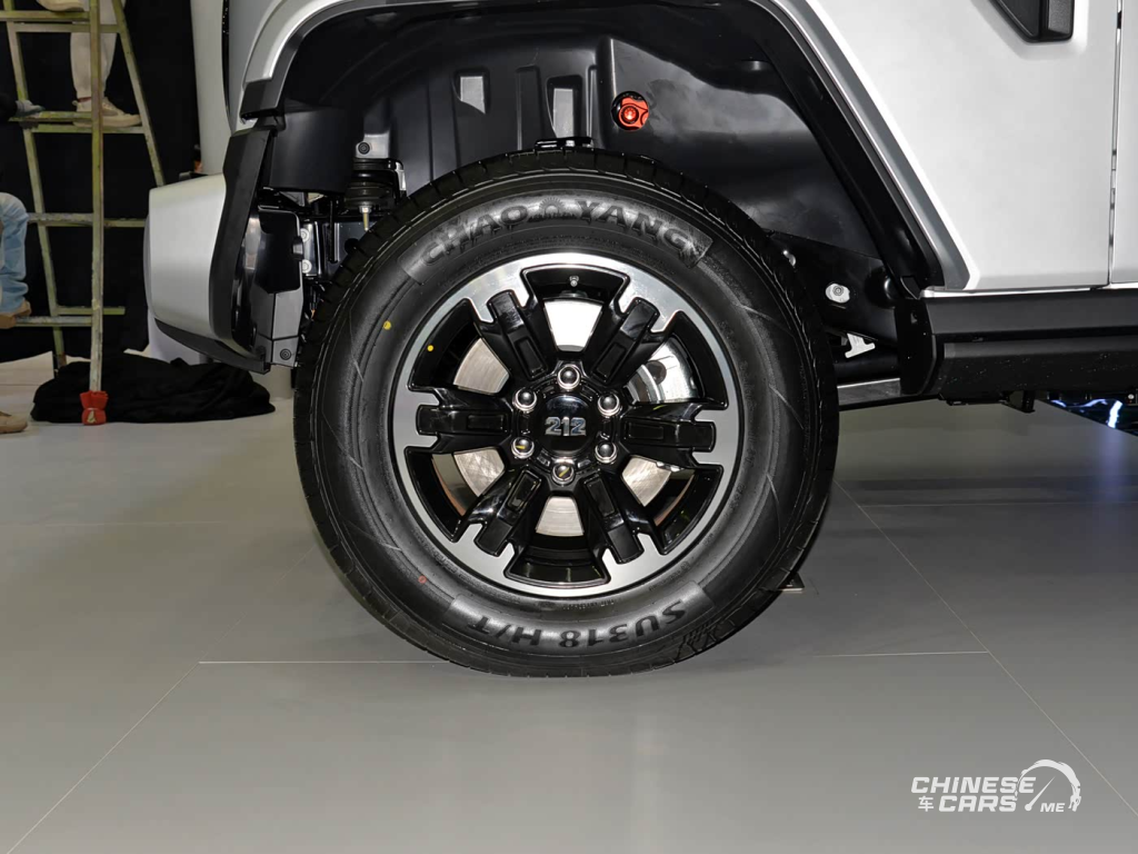 شبكة السيارات الصينية – 212 T01 PHEV الجديد يظهر رسميًا في معرض قوانغتشو 2025: الإطلاق في الربع الأول 2026