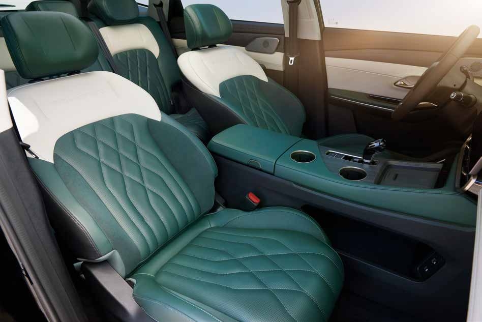 ساويست S09 تظهر رسميًا في السعودية عبر معرض الرياض للسيارات – من خلال وكيلها شركة سير الشرق 12