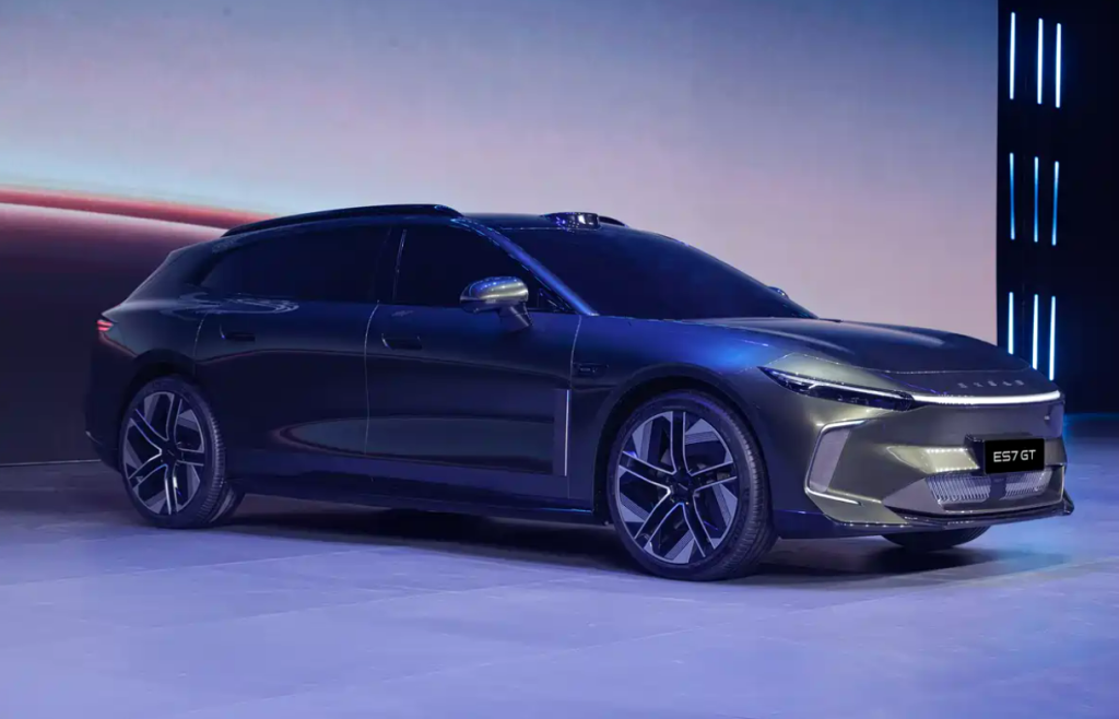 شبكة السيارات الصينية &ndash; إكسيد ستيرا تكشف عن هويتها الجديدة وتعرض ES8 وET8 وET9 وES7 GT ضمن استراتيجية دخول عصر 3.0 الفخامة التقنية