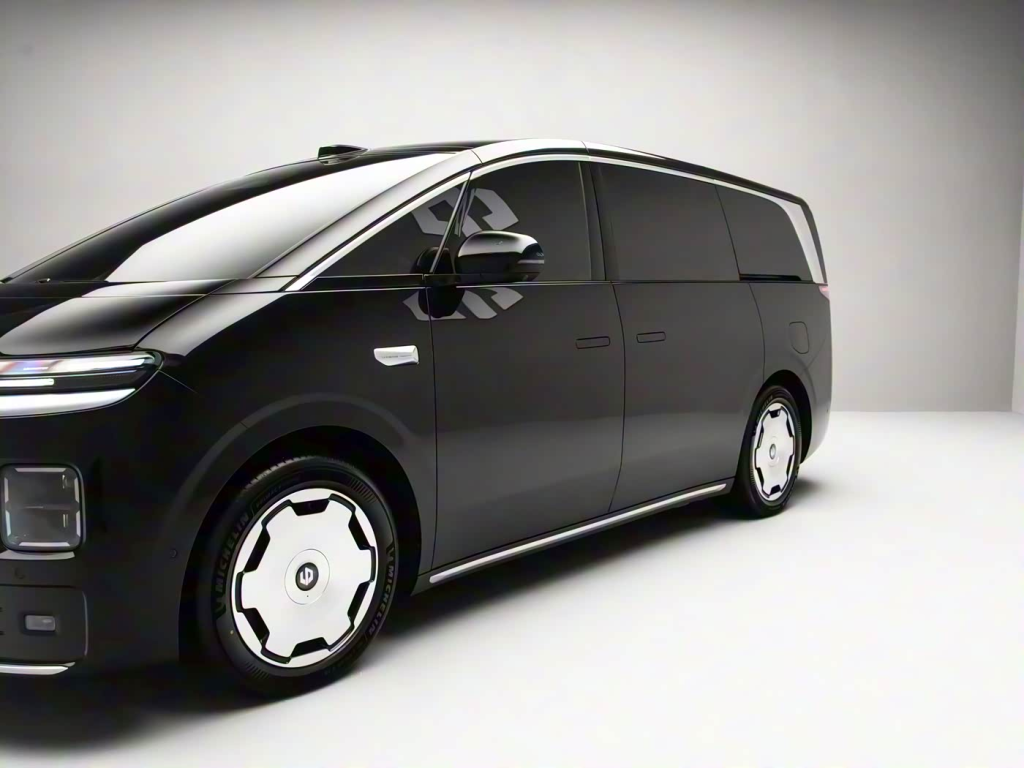 شبكة السيارات الصينية &ndash; تحالف إستراتيجي تاريخي بين FAW وLeapmotor… وتوجه قوي لاقتحام الفئة الفاخرة عبر سلسلة D الجديدة بقيادة D99 وD19