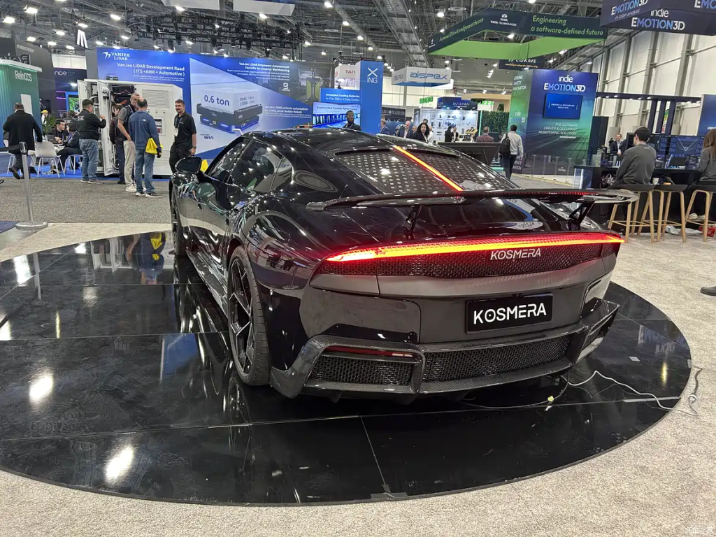 شبكة السيارات الصينية &ndash; كوزميرا تشعل معرض CES 2026: ظهور رسمي لأول سيارتيها الخارقتين بتقنيات مذهلة وتصميم جريء بعيد عن تقليد بوجاتي
