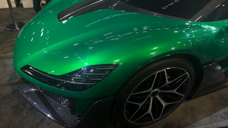 شبكة السيارات الصينية &ndash; ثورة أداء كهربائي: Dreame Nebula Next 01 تكشف قدراتها الخارقة في CES 2026 بقوة 1,876 حصان ومعامل سحب مذهل 0.185