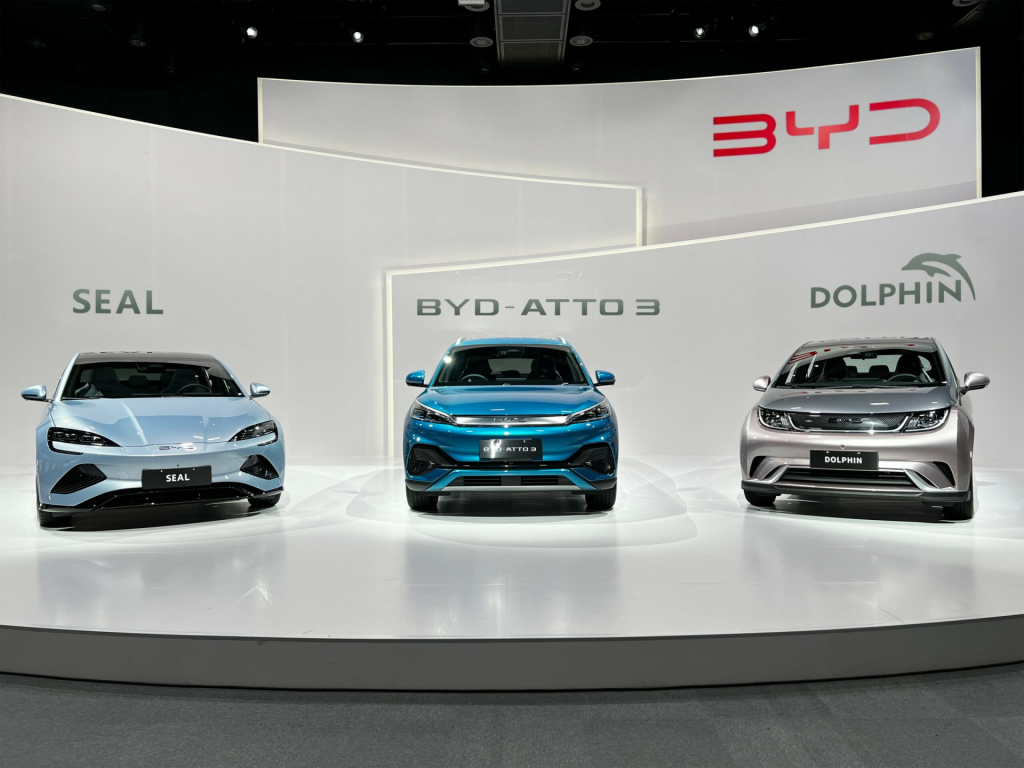 BYD تعزّز حضورها العالمي بمصنع بطاريات جديد في فيتنام باستثمار 130 مليون دولار لدعم توسع السيارات الكهربائية في آسيا وأوروبا 1 BYD تعزّز حضورها العالمي بمصنع بطاريات جديد في فيتنام باستثمار 130 مليون دولار لدعم توسع السيارات الكهربائية في آسيا وأوروبا