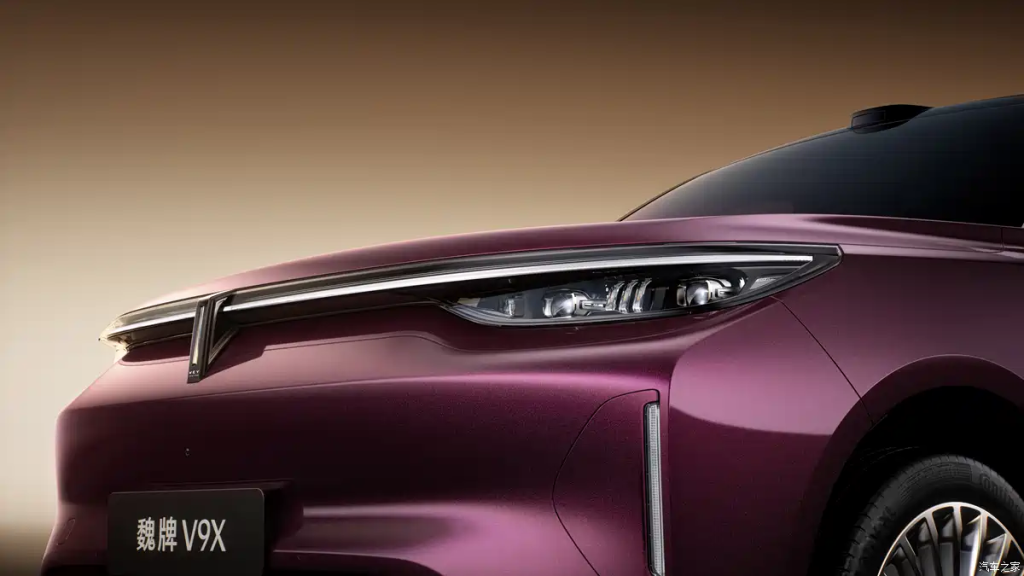 شبكة السيارات الصينية &ndash; وحش الطرق الوعرة القادم من جريت وول: تانك تلمّح لإطلاق SUV فاخرة جديدة كليًا تقود مرحلة 2026