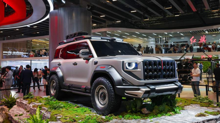 هونشي تدخل عالم الطرق الوعرة لأول مرة: رصد SUV أوف-رود كهربائية بأربعة محركات خلال اختبارات شتوية قاسية