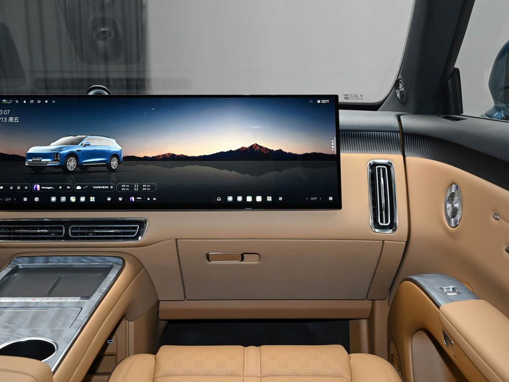 شبكة السيارات الصينية &ndash; شيري تقلب الطاولة: إكسيد EX7 الجديدة تنطلق بتقنيات فرامل ثورية وبطارية Rhino وخيار كهربائي وREEV يهدد كبار المنافسين