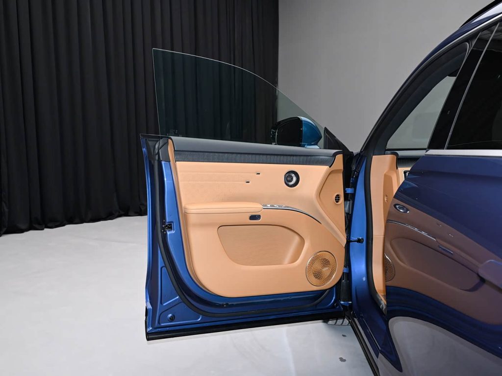 شبكة السيارات الصينية &ndash; شيري تقلب الطاولة: إكسيد EX7 الجديدة تنطلق بتقنيات فرامل ثورية وبطارية Rhino وخيار كهربائي وREEV يهدد كبار المنافسين