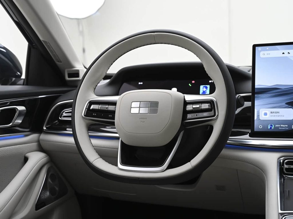 شبكة السيارات الصينية &ndash; جيلي جالاكسي ستار 7 2026: سيدان هجينة متطورة بتقنيات قيادة ذكية H3 وتسارع 5.4 ثانية واستهلاك اقتصادي مذهل