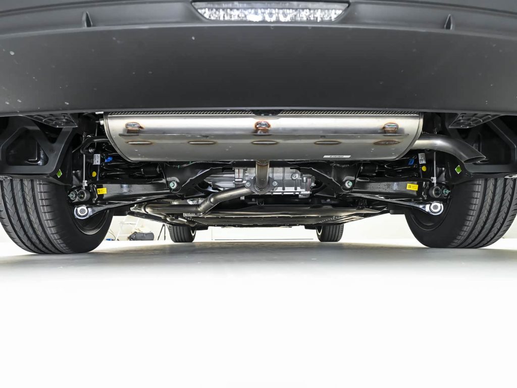 شبكة السيارات الصينية &ndash; جيلي جالاكسي ستار 7 2026: سيدان هجينة متطورة بتقنيات قيادة ذكية H3 وتسارع 5.4 ثانية واستهلاك اقتصادي مذهل