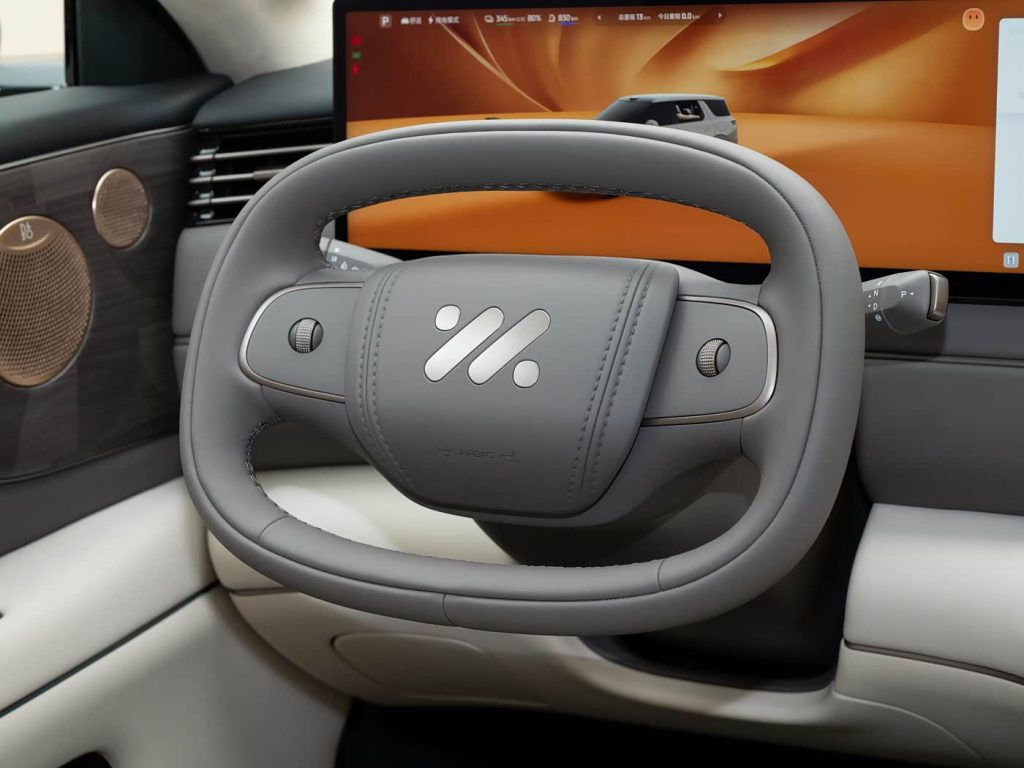 شبكة السيارات الصينية &ndash; قبل الإطلاق الرسمي… IM LS8 تكشف عن نفسها: SUV هجينة بمدى ممتد يصل إلى 430 كم كهربائي وتقنيات قيادة ذكية من الجيل الرابع