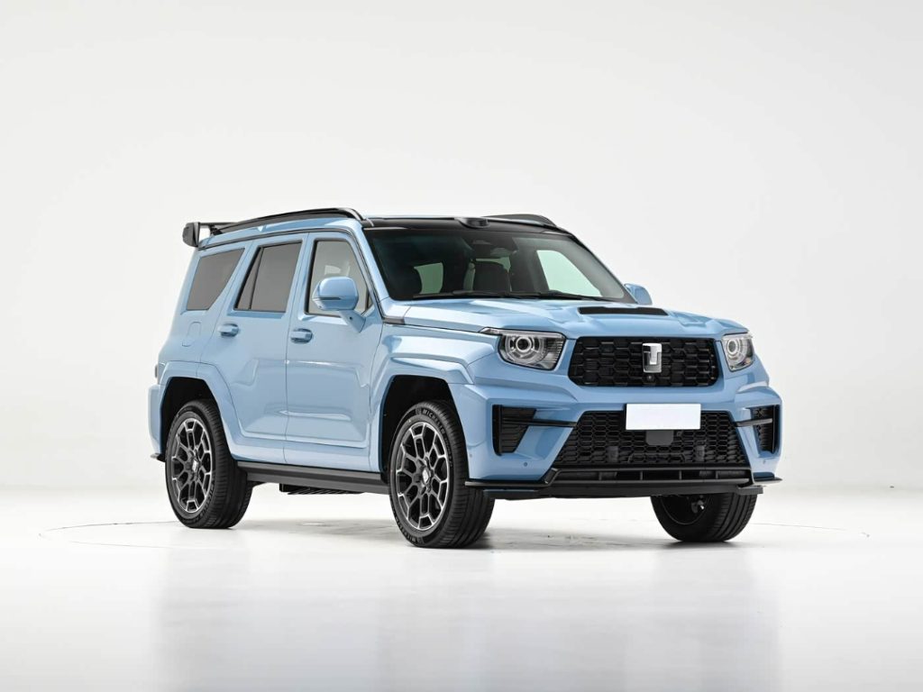 شبكة السيارات الصينية &ndash; تانك 700 الجديدة 2026 تعيد رسم معادلة الفخامة وقدرات الطرق الوعرة - فئتين Hi4-Z و Hi4-T بقوة تصل إلى 864 حصان وعزم 1195 نيوتن متر ومدى 1191 كم