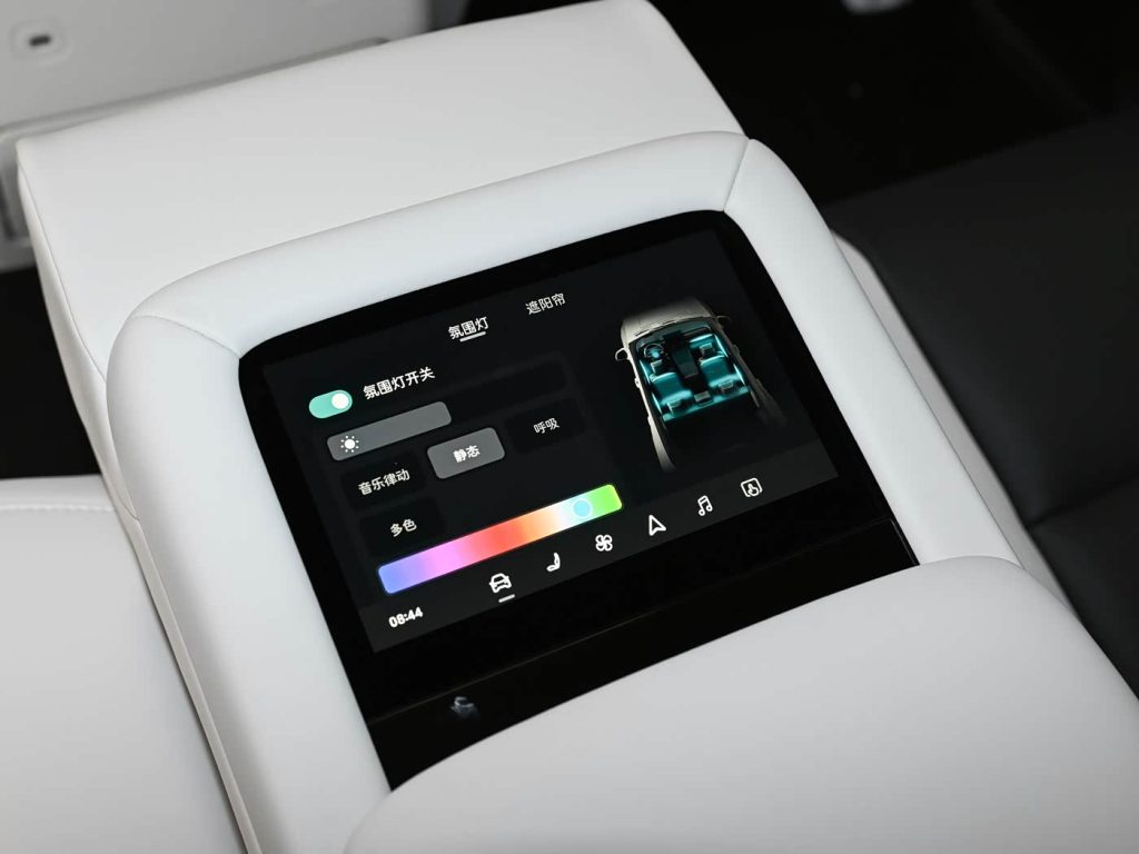 شبكة السيارات الصينية &ndash; تانك 700 الجديدة 2026 تعيد رسم معادلة الفخامة وقدرات الطرق الوعرة - فئتين Hi4-Z و Hi4-T بقوة تصل إلى 864 حصان وعزم 1195 نيوتن متر ومدى 1191 كم