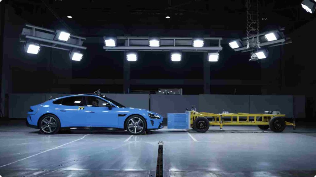 شاومي SU7 موديل 2026 تنطلق بتحديثات شاملة: سلامة أعلى وتجهيزات قياسية أقوى وشاسيه “التنين” ومدى يصل إلى 902 كم 60 شبكة السيارات الصينية – شاومي SU7 موديل 2026 تنطلق بتحديثات شاملة: سلامة أعلى وتجهيزات قياسية أقوى وشاسيه “التنين” ومدى يصل إلى 902 كم