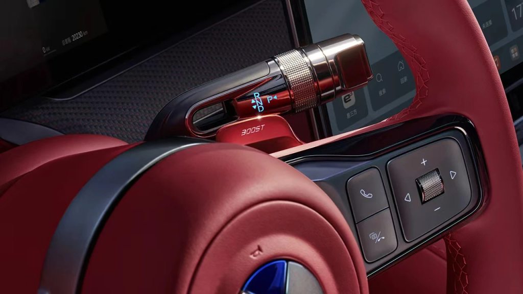 شبكة السيارات الصينية &ndash; دينزا Z9 GT الجديدة 2026 مدى قياسي يتجاوز 1000 كم وتقنيات متقدمة ببطارية Blade 2.0 وشحن Flash Charging