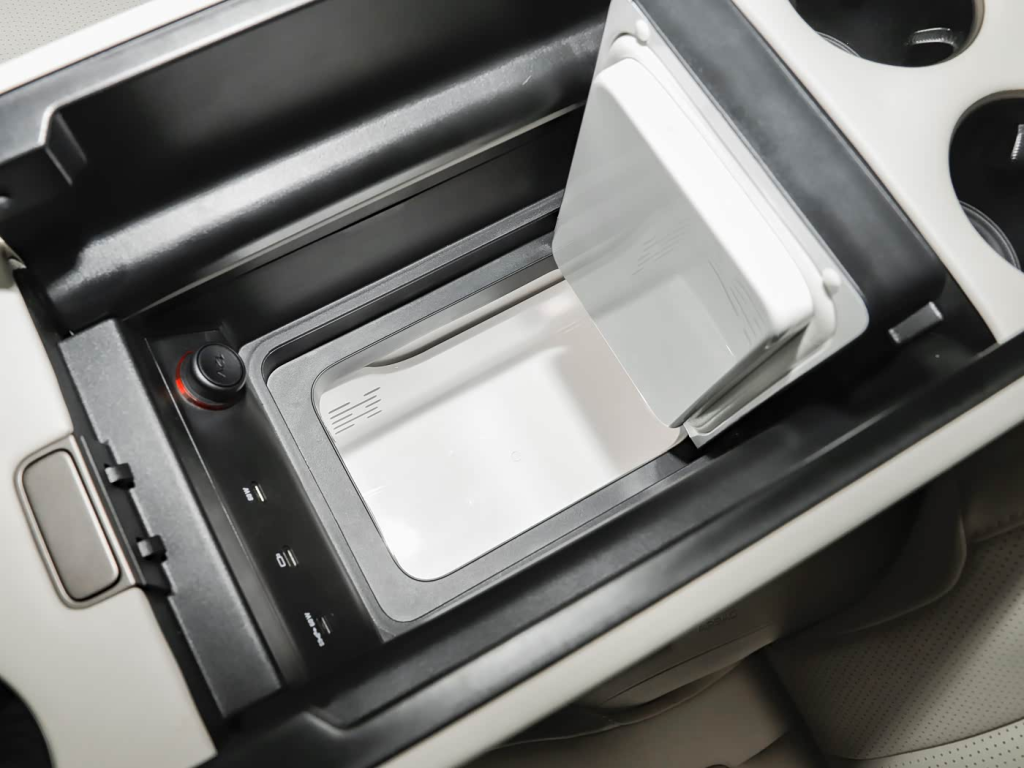 شبكة السيارات الصينية &ndash; قبل الإطلاق الرسمي… IM LS8 تكشف عن نفسها: SUV هجينة بمدى ممتد يصل إلى 430 كم كهربائي وتقنيات قيادة ذكية من الجيل الرابع