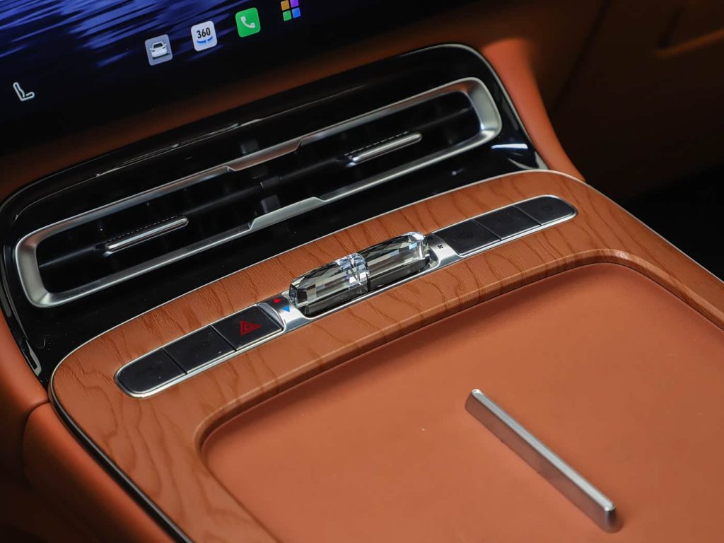 شبكة السيارات الصينية &ndash; شيري تيجو 9 الجديدة 2026 الفيس ليفت تظهر رسميًا بتصميم محدث ومقصورة فاخرة مزدوجة الشاشة…