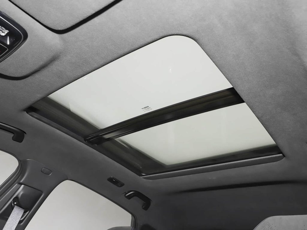 شبكة السيارات الصينية &ndash; جيلي بريفيس i-HEV 2026: هجينة بدون شحن تقودك كهربائيًا حتى 80% من وقتك… قوة 312 حصان واستهلاك 3.98 لتر يضعان معيارًا جديدًا في فئة السيدان