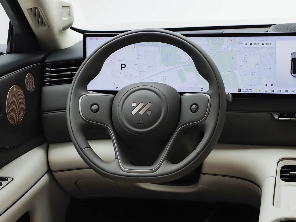 شبكة السيارات الصينية &ndash; IM LS8 2026 تنطلق رسميًا في الصين: السعر والمواصفات الكاملة ومدى يصل إلى 1605 كم مع شاسيه رقمي 3.0 وتقنيات قيادة متقدمة