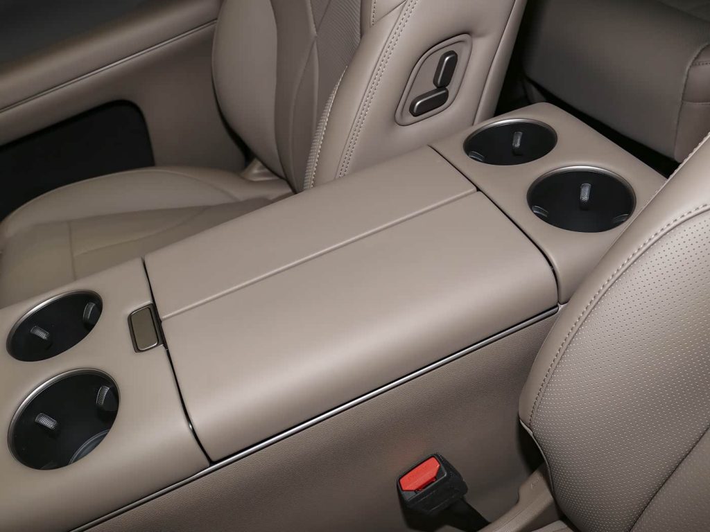 شبكة السيارات الصينية &ndash; IM LS8 2026 تنطلق رسميًا في الصين: السعر والمواصفات الكاملة ومدى يصل إلى 1605 كم مع شاسيه رقمي 3.0 وتقنيات قيادة متقدمة