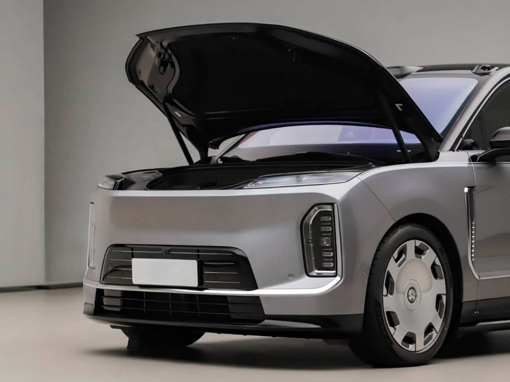 نيو ES9 : أكبر وأقوى SUV كهربائية فاخرة من NIO تعيد تعريف القمة… 697 حصان، بنية 900V، وذكاء يقود المنافسة ضد الألمان 30 شبكة السيارات الصينية – نيو ES9 : أكبر وأقوى SUV كهربائية فاخرة من NIO تعيد تعريف القمة… 697 حصان، بنية 900V، وذكاء يقود المنافسة ضد الألمان