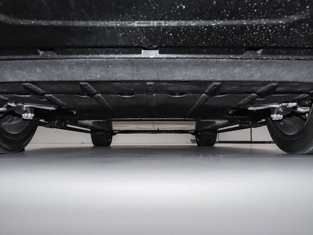 نيو ES9 : أكبر وأقوى SUV كهربائية فاخرة من NIO تعيد تعريف القمة… 697 حصان، بنية 900V، وذكاء يقود المنافسة ضد الألمان 19 شبكة السيارات الصينية – نيو ES9 : أكبر وأقوى SUV كهربائية فاخرة من NIO تعيد تعريف القمة… 697 حصان، بنية 900V، وذكاء يقود المنافسة ضد الألمان