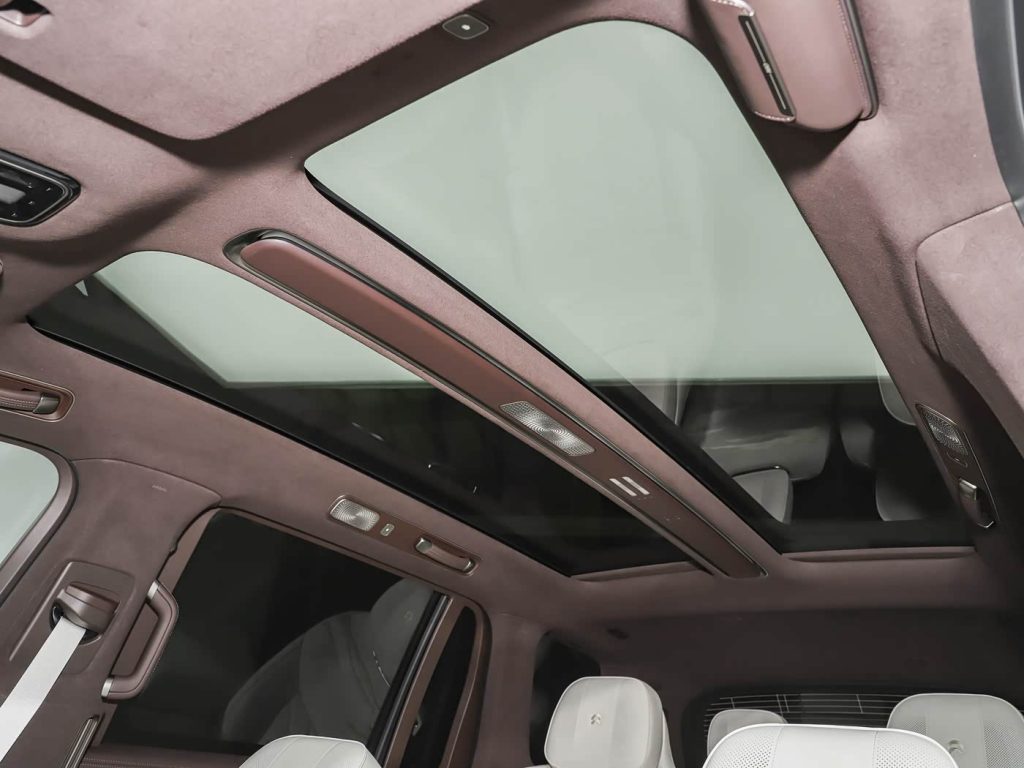 نيو ES9 : أكبر وأقوى SUV كهربائية فاخرة من NIO تعيد تعريف القمة… 697 حصان، بنية 900V، وذكاء يقود المنافسة ضد الألمان 57 شبكة السيارات الصينية – نيو ES9 : أكبر وأقوى SUV كهربائية فاخرة من NIO تعيد تعريف القمة… 697 حصان، بنية 900V، وذكاء يقود المنافسة ضد الألمان