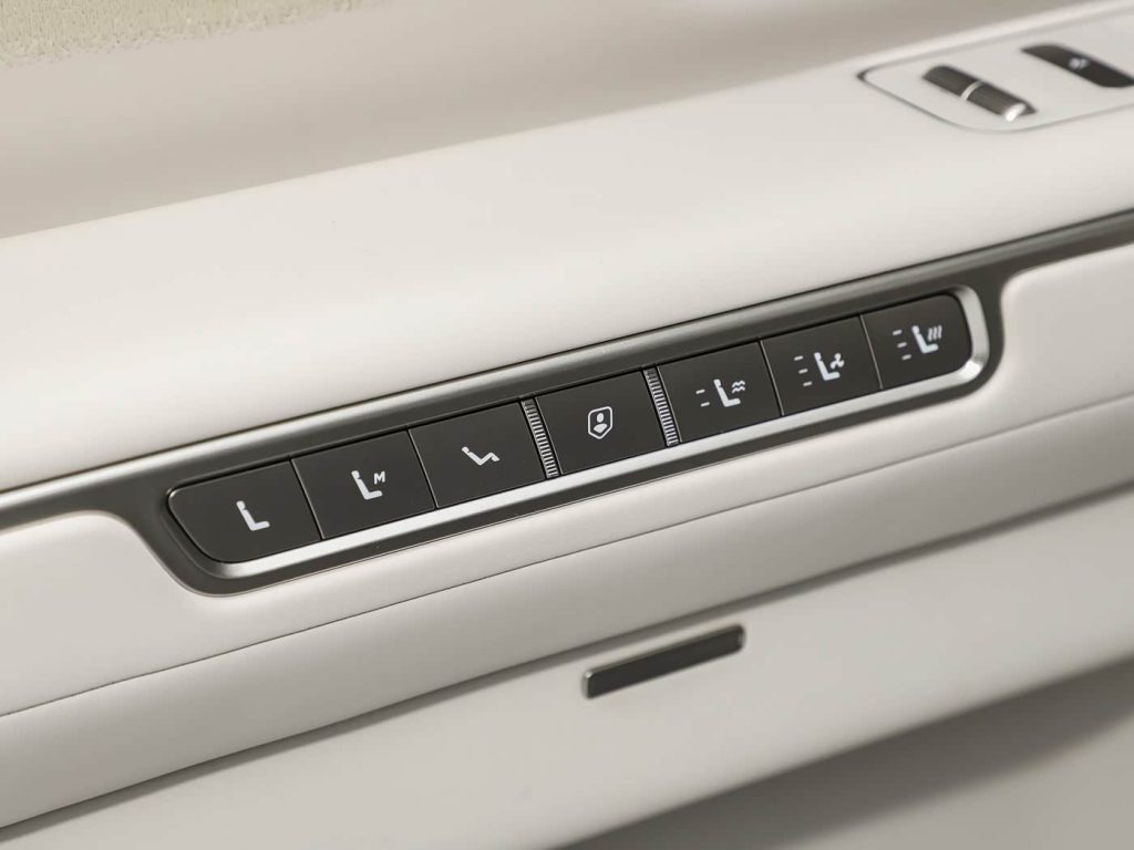 نيو ES9 : أكبر وأقوى SUV كهربائية فاخرة من NIO تعيد تعريف القمة… 697 حصان، بنية 900V، وذكاء يقود المنافسة ضد الألمان 65 شبكة السيارات الصينية – نيو ES9 : أكبر وأقوى SUV كهربائية فاخرة من NIO تعيد تعريف القمة… 697 حصان، بنية 900V، وذكاء يقود المنافسة ضد الألمان