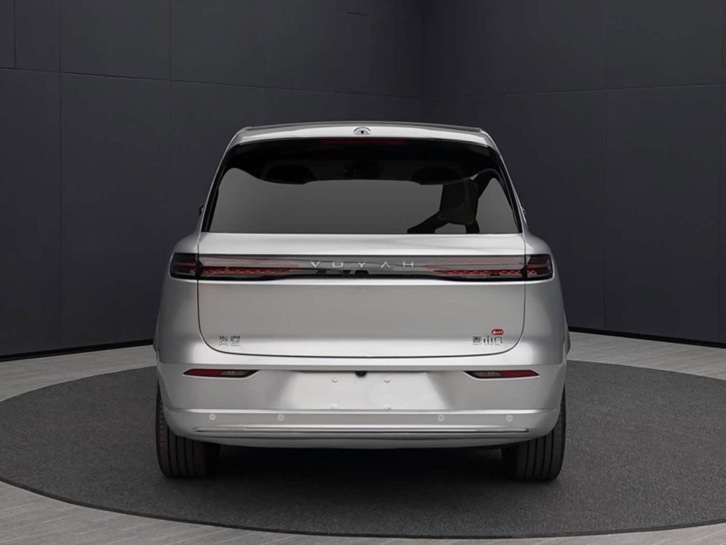 شبكة السيارات الصينية &ndash; فويا تايشان X8 الجديدة 2026: SUV كبيرة بخيارات كهربائية وPHEV ومنصة 800 فولت وأحدث نظام HarmonyOS من هواوي