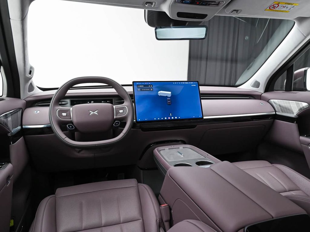 شبكة السيارات الصينية &ndash; Xpeng GX 2026 تبدأ الحجز المسبق وتستهدف فئة 50 ألف دولار: SUV بمدى يصل إلى 1585 كم، منصة 800V، وذكاء صناعي شامل تعيد تعريف فئة العائلات الفاخرة