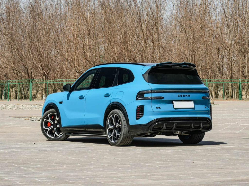 شبكة السيارات الصينية &ndash; زيكر 8X 2026: هجينة ببنية 900V تجمع بين أداء يصل إلى 1400 حصان ومدى كهربائي حتى 410 كم وشحن من 20% إلى 80% خلال 9 دقائق