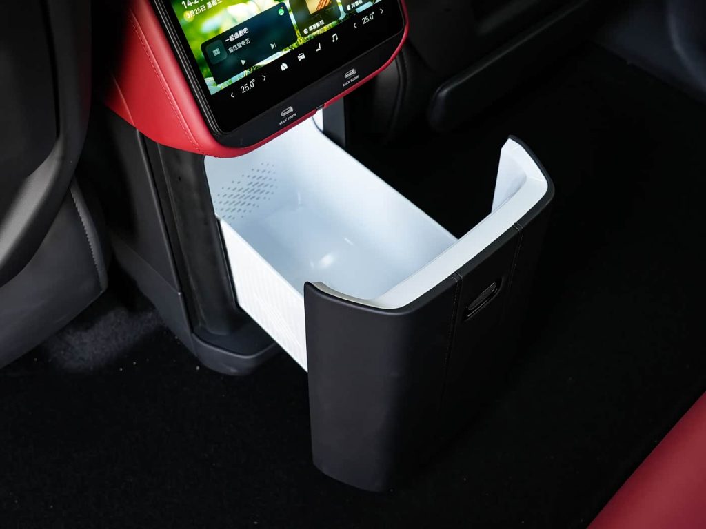 شبكة السيارات الصينية &ndash; زيكر 8X 2026: هجينة ببنية 900V تجمع بين أداء يصل إلى 1400 حصان ومدى كهربائي حتى 410 كم وشحن من 20% إلى 80% خلال 9 دقائق