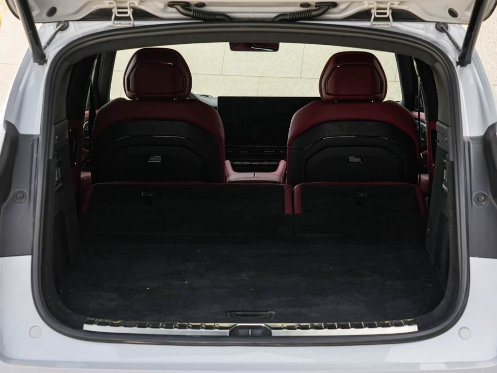 شبكة السيارات الصينية &ndash; زيكر 8X 2026: هجينة ببنية 900V تجمع بين أداء يصل إلى 1400 حصان ومدى كهربائي حتى 410 كم وشحن من 20% إلى 80% خلال 9 دقائق